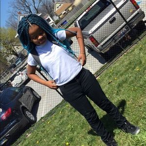 Meet your Posher, Shaniya